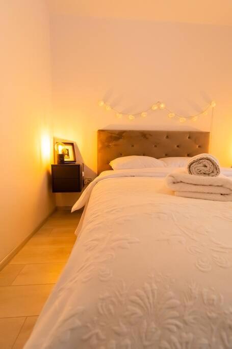 Arte - 2 Bedroom Apartment Near Coresi Mall With Free Parking براشوف المظهر الخارجي الصورة